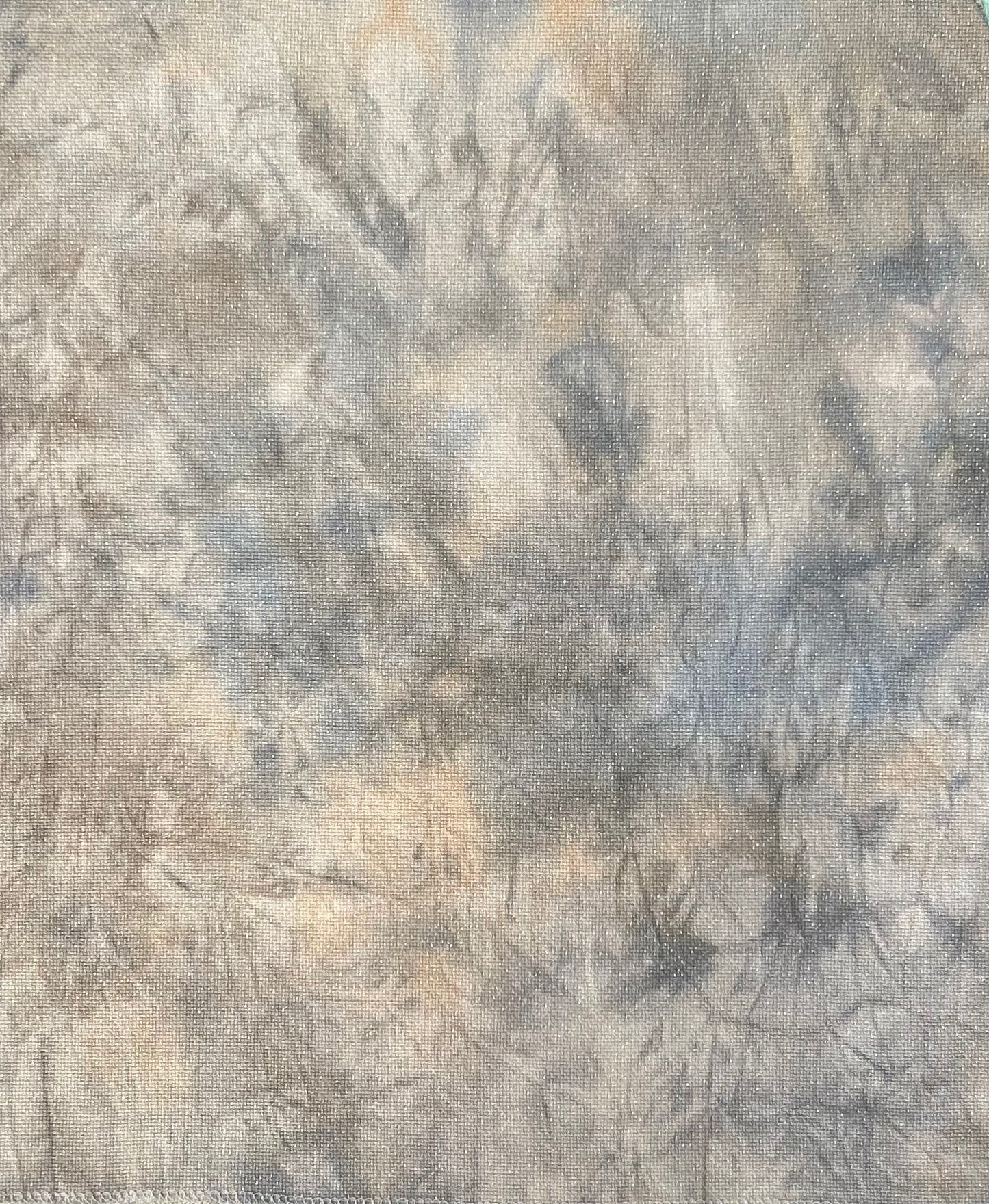 16 count opalescent aida 18” x 21”