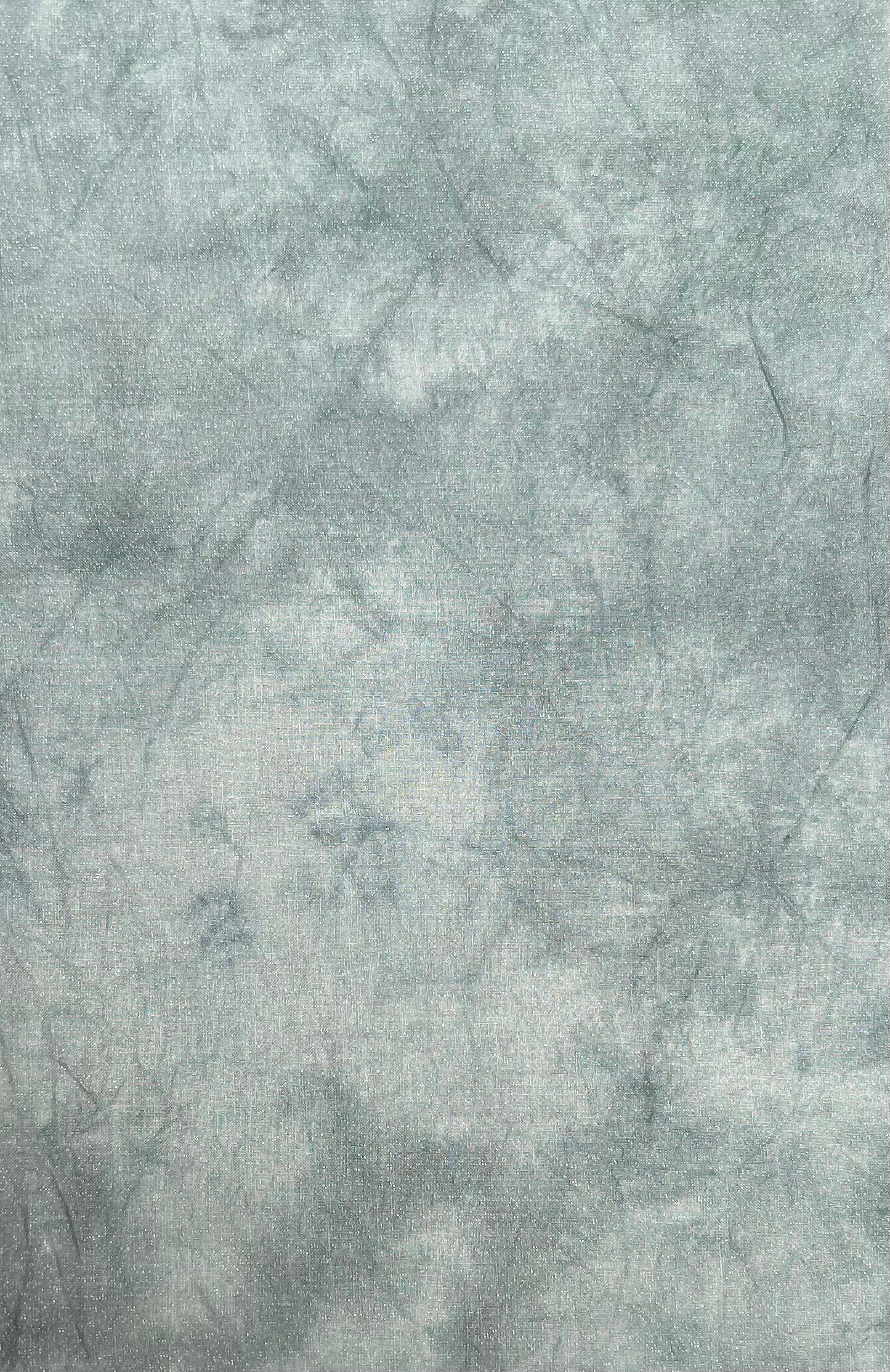 36 count opalescent linen 18” x 27"