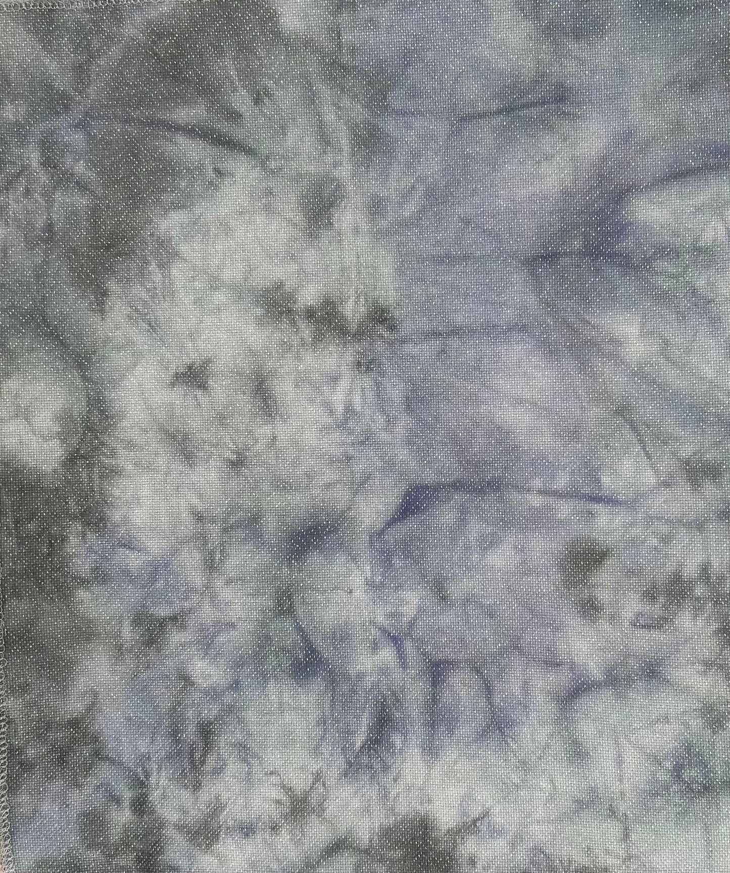 16 count opalescent aida 18” x 21”